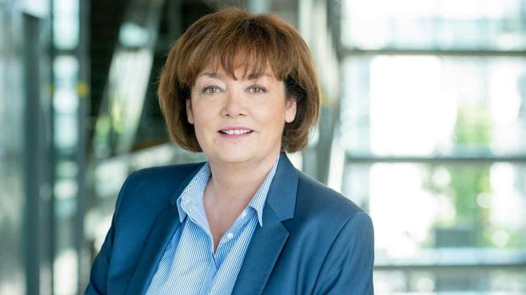 Nathalie Saint-Cricq prête à arrêter le journalisme politique : "France TV m’a proposé des postes de direction…"