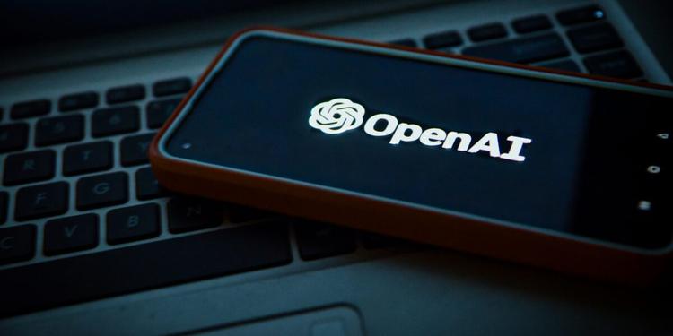 OpenAI, arrestato un dipendente: accusato di aver piazzato un registratore
