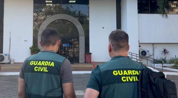 Ataque com tiros deixa dois mortos e quatro feridos na Espanha