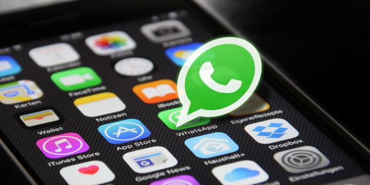 L'Antitrust Ue ordina a Meta di aprire Whatsapp ai chatbot IA concorrenti