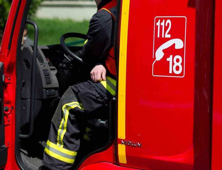Un homme à bord d'un camion poubelle perd la vie dans un accident à Pontcharra