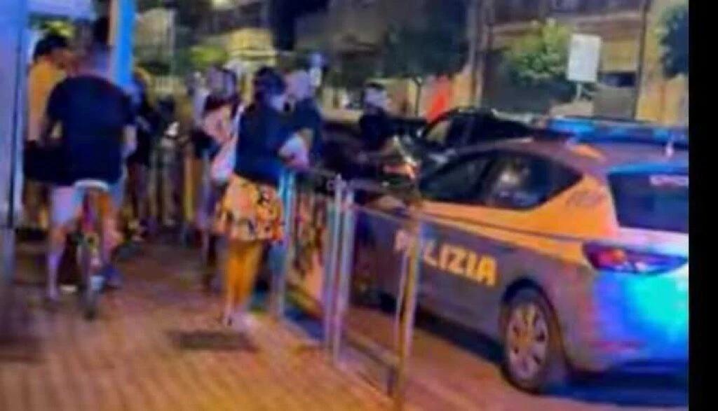 Violenza a Battipaglia la notte di Ferragosto: giovane pestato in centro