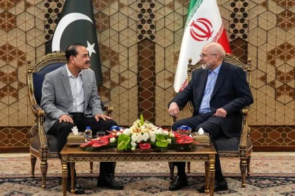 بوساطة باكستانية.. واشنطن وطهران تقتربان من اتفاق