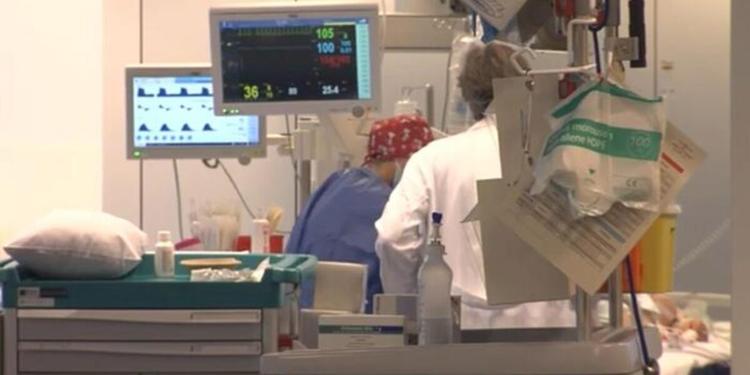 È morto Mattia Maestri, il bimbo in coma che mangiò formaggio a latte crudo