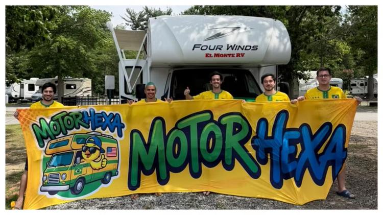 Pneu furado, cartão recusado, briga por banheiro: a aventura de 5 amigos em um motorhome atrás da seleção