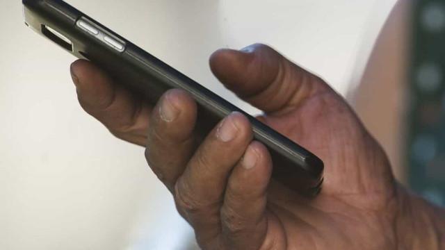Um em cada quatro celulares vendidos no Brasil no ano passado era contrabandeado