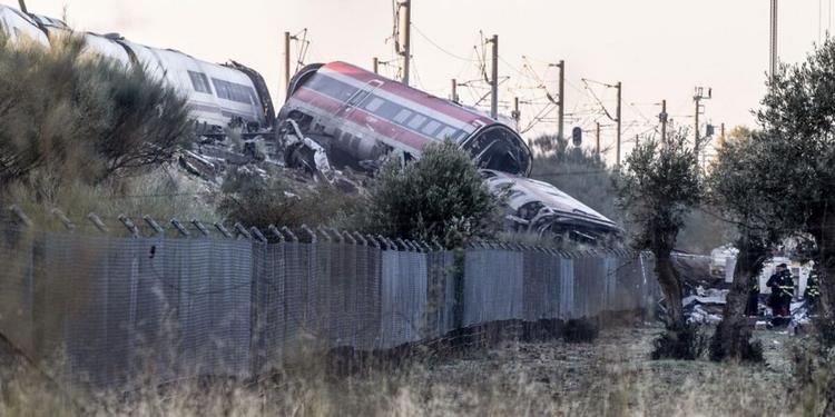 Strage ferroviaria in Spagna, ritrovata una delle italiane disperse: ne mancano ancora due