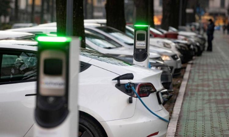 Bonus colonnine elettriche 2026: come avere fino a 8mila euro