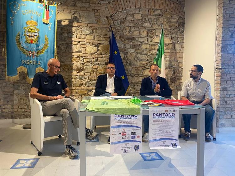 Pignola: presentata la XVII edizione della Pantano-Half marathon