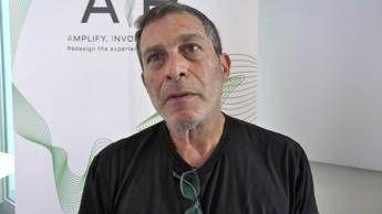 Miastenia gravis, l'artista Daniel Wurtzel: "Liberatorio accettare di non controllare tutto"