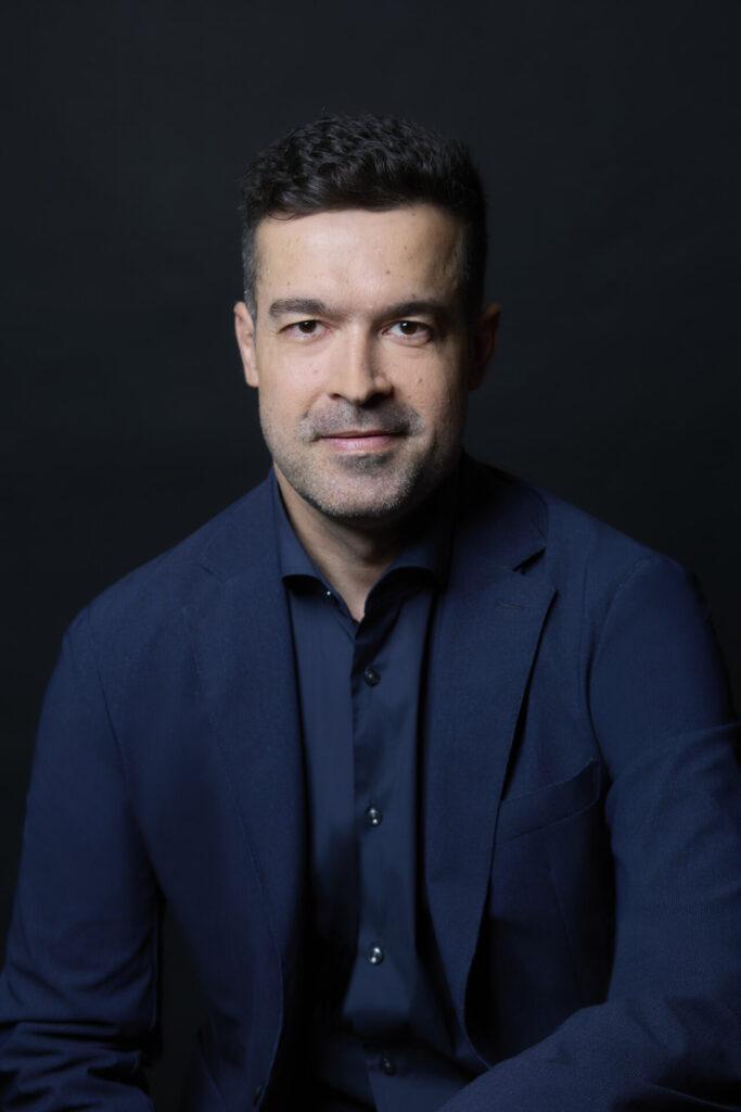 Fernando Luciano 01