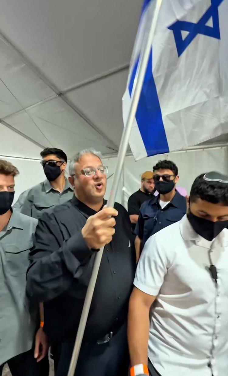Nuove sanzioni di Bruxelles contro Hamas e coloni violenti. Rimandato il caso Ben Gvir