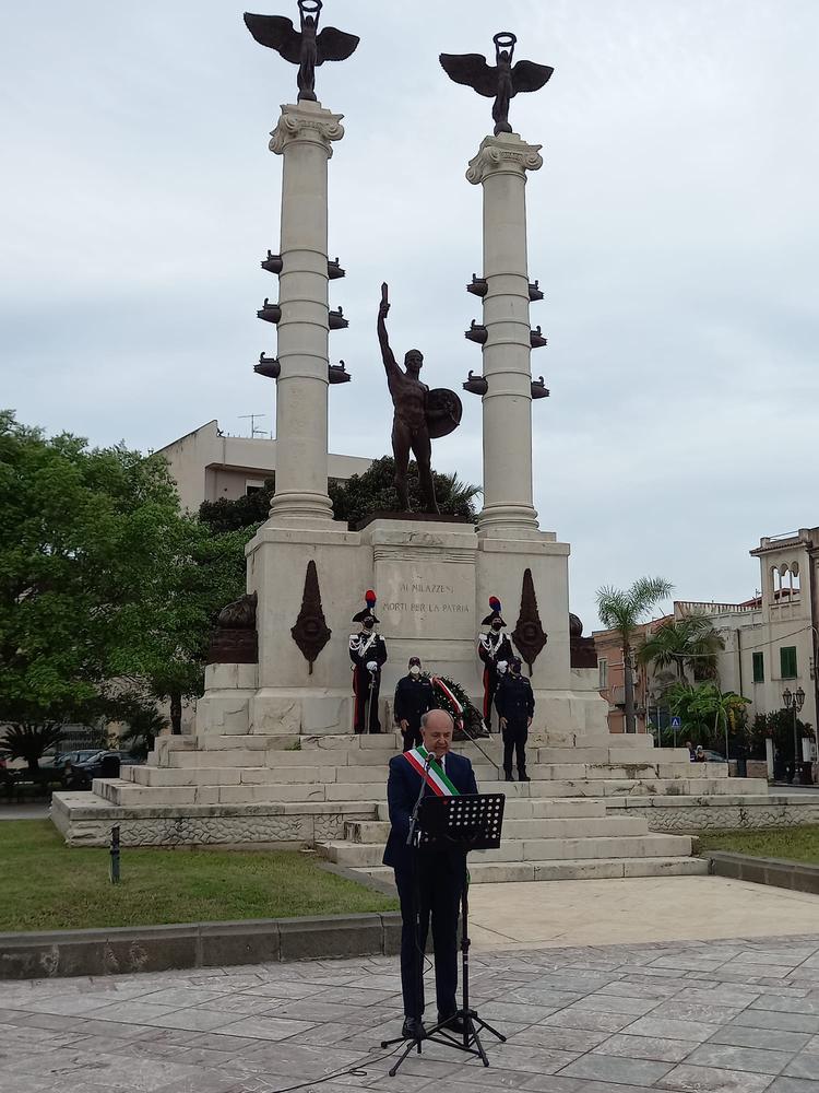 Milazzo celebra il 4 Novembre: cerimonia commemorativa in Piazza Roma