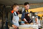 Apprentissage : des économies budgétaires qui fragilisent les jeunes les plus vulnérables