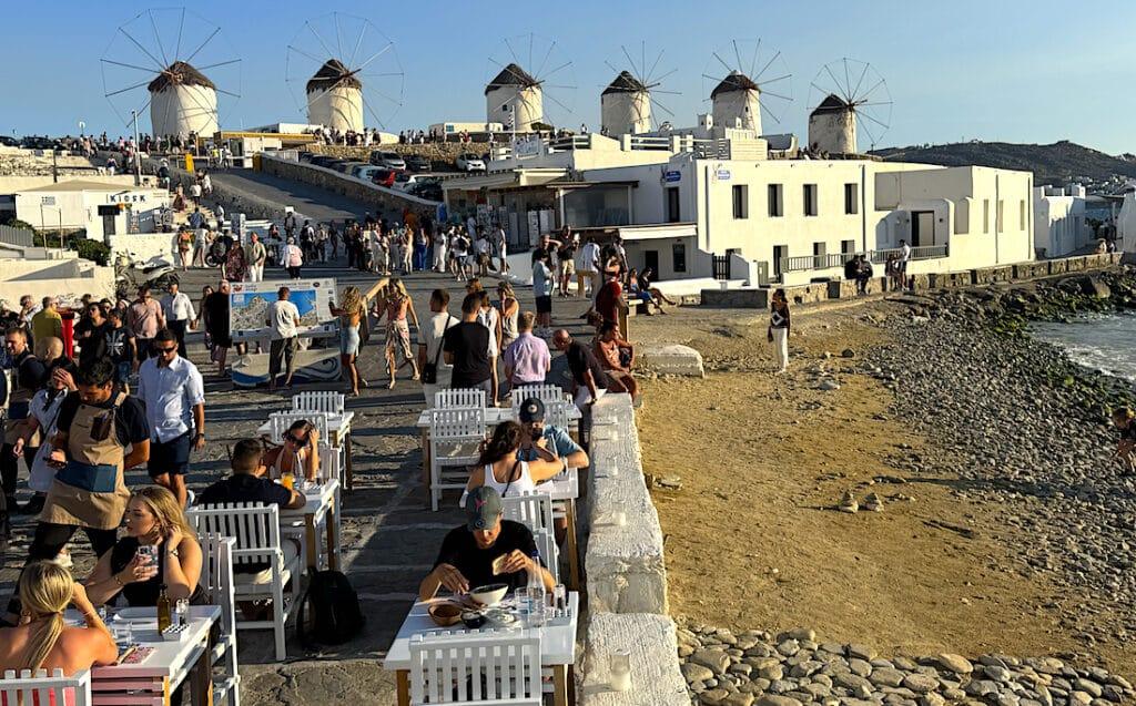 Greece Ranks Third in EU for Domestic Travel as 85% of Trips Stay Within Country