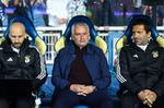 Mou pide un central y un 'Modric'
