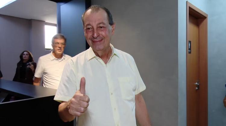 Qual é o número de Omar Aziz (PSD) para o governo do Amazonas?