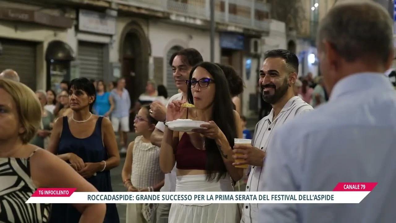 Festival dell’Aspide 2026 a Roccadaspide: successo per la prima serata, tra musica, arte e sapori del Cilento