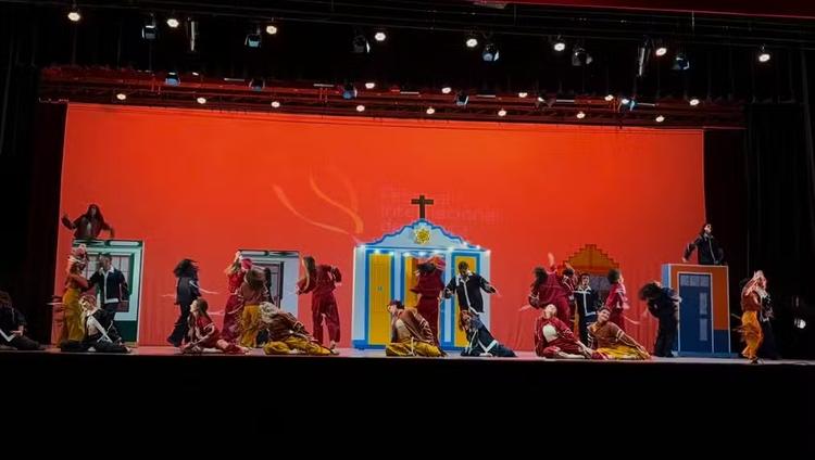 Homenageando João Gomes, coletivo de dança conquista 1° lugar em festival internacional