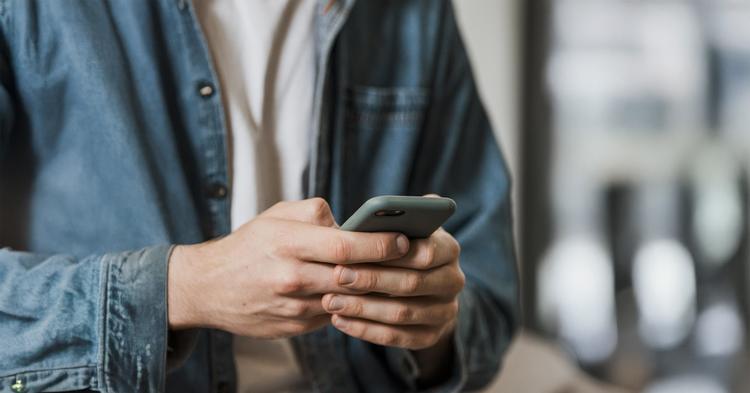 Governança Digital: Ubots apresenta guia estratégico para evitar bloqueios no WhatsApp Business em 2026