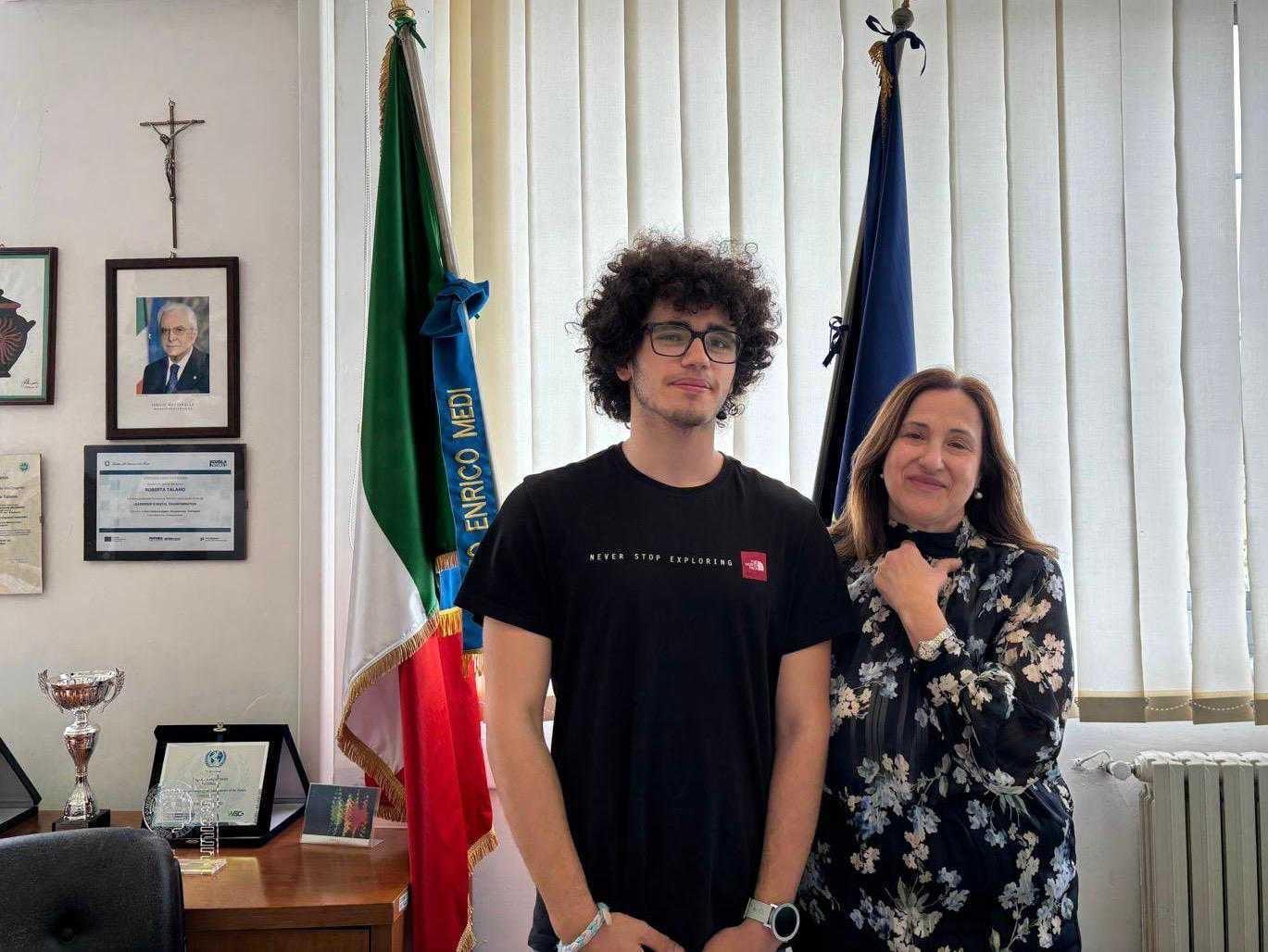 Battipaglia verso le stelle: Giovanni Paolo Galletti tra i 20 finalisti della Maratona per lo spazio dell’ASI