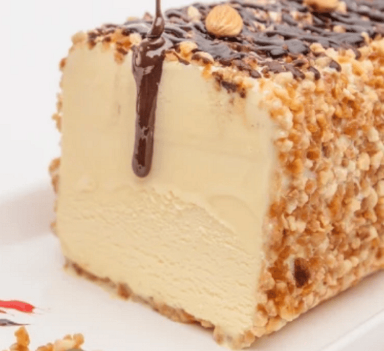 El clásico de los postres fríos que conquista a todos: almendrado casero, suave y crocante. El clásico de los postres fríos que conquista a todos: almendrado casero, suave y crocante.