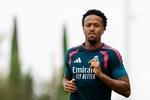 El Madrid vuelve al trabajo con Militao como buena nueva