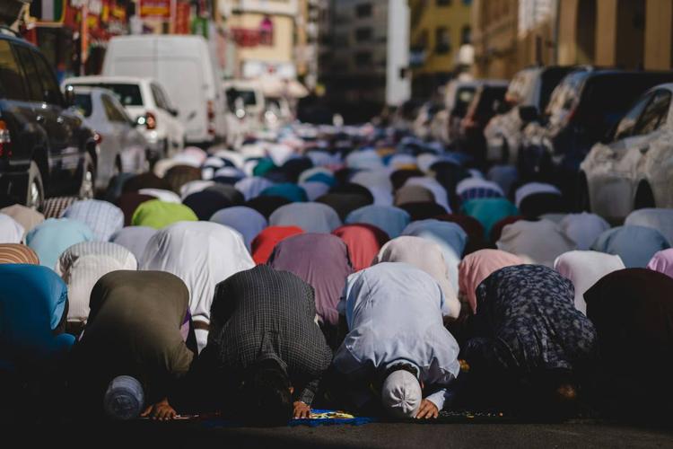 Stretta sui candidati islamici: elezioni solo in lingua italiana
