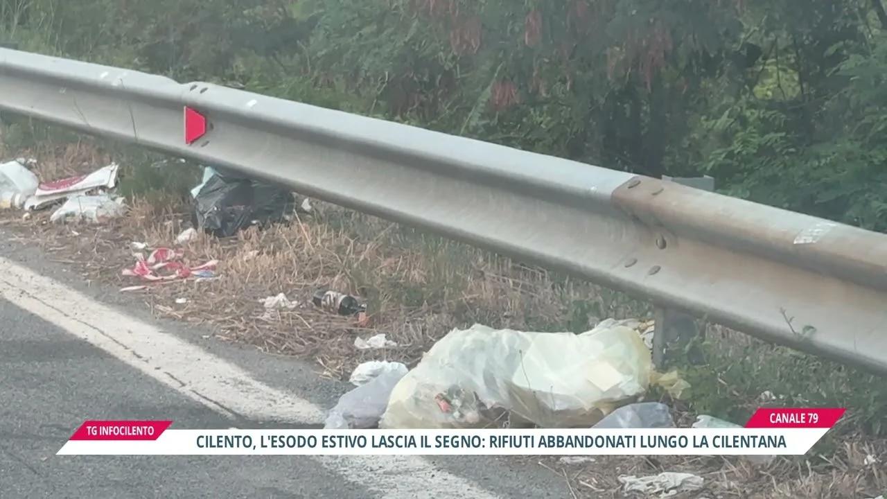 Cilento, l’esodo estivo lascia il segno: rifiuti abbandonati lungo la Cilentana