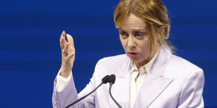 Comunicazione politica sui social: per la Meloni oltre 91 milioni di visualizzazioni a luglio