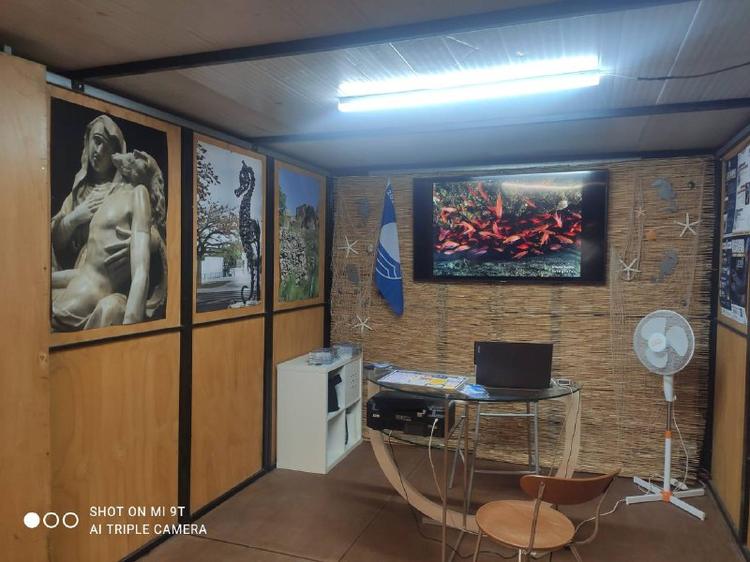 🔵 Il Punto Blu, centro informazioni turistiche di Soverato, vi accoglie ogni sera! 🌙 🕘 Orario: dalle 21:00 all'1:00,...