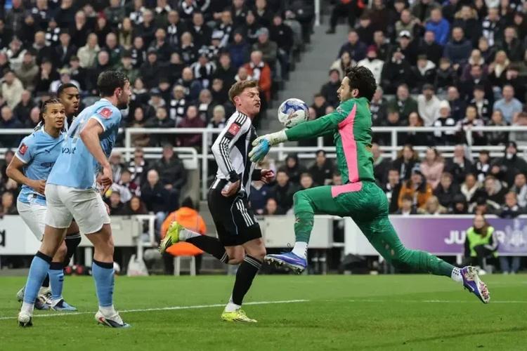 Newcastle United have decided against signing James Trafford and considering two alternatives