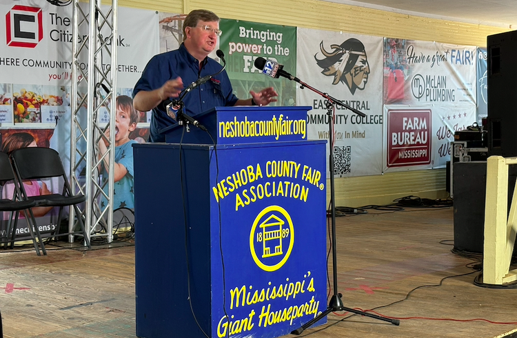 ‘It can be lost’: Reeves contends progress will stop if wrong governor is elected in 2027