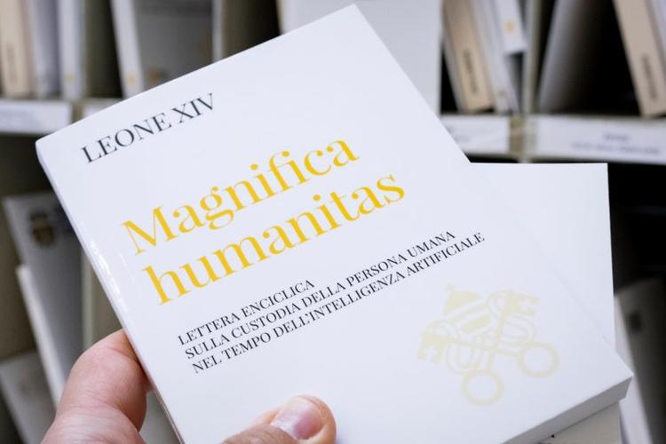 “Magnifica Humanitas”: le iniziative degli Uffici e Servizi della CEI