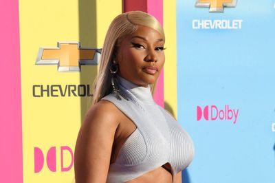 Bistouri: Nicki Minaj regrette certaines de ses chirurgies esthétiques
