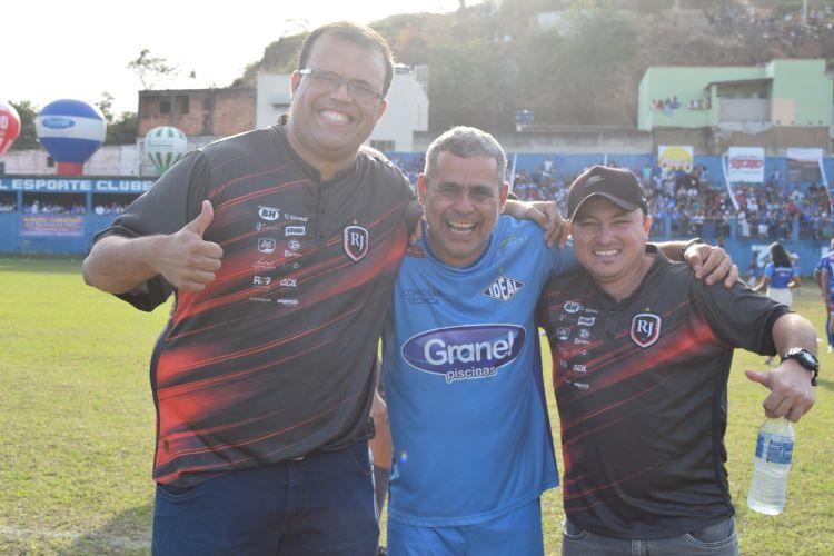 Treinadores de Recreio buscam mais um título da Copa dos Campeões da LEC