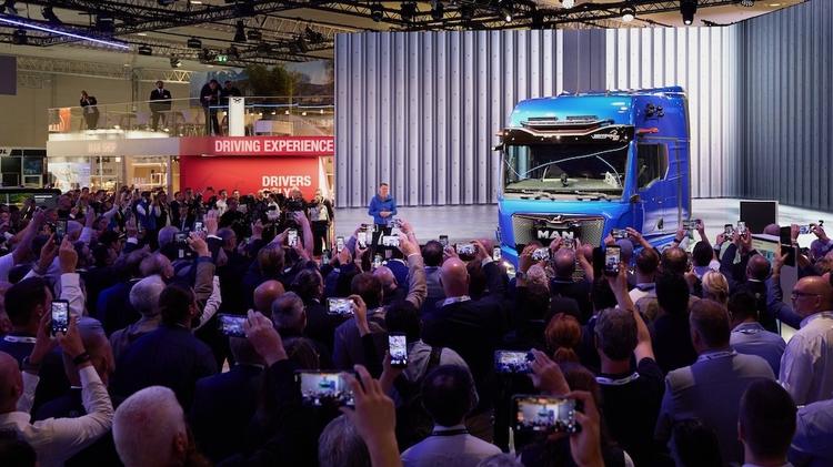MAN Truck & Bus le pone chispa a IAA Transportation