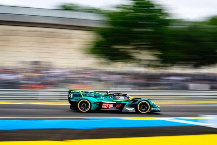 WEC › Hypercar 2026 en Le Mans: 8 fabricantes, 18 coches y lucha épica