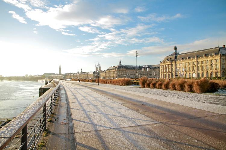 Bordeaux classée 2e ville de France où les femmes sont les mieux soignées