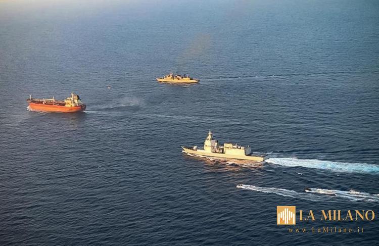 Pantelleria, la Marina italiana abborda petroliera della flotta ombra russa: militari a bordo