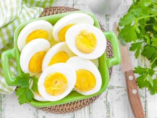 دراسة توضح تأثير البيض على القلب والكوليسترول