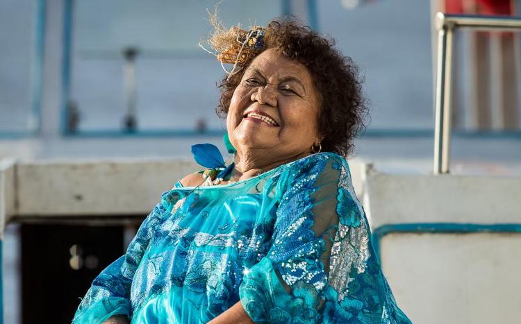 Dona Onete: 'Tive que recuar por pedidos médicos, mas estou vencendo. Ainda estou de pé'