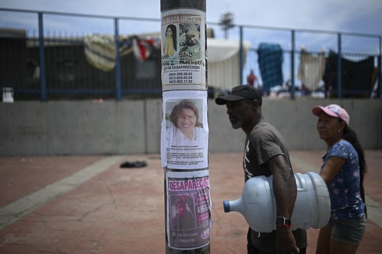 Procurar pela mãe por chat e chorar os mortos por streaming: como venezuelanos no exterior enfrentam a tragédia dos terremotos