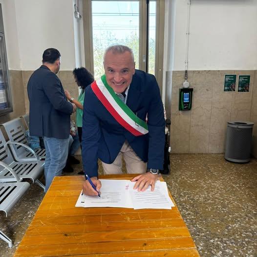 🚉 Stazioni accessibili: un impegno condiviso per abbattere le barriere architettoniche Ieri mattina il Sindaco ha parte...