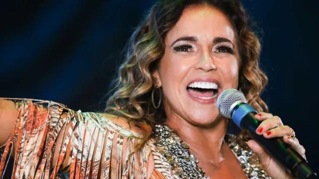'Não dá para fazer arte que não emocione', diz Daniela Mercury sobre a inteligência artificial