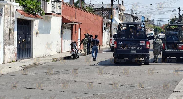 Despliegan megaoperativo militar y policiaco en Cuautla: sitian vivienda en la colonia Morelos