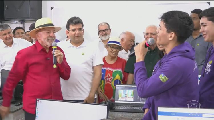 Presidente Lula, candidato à reeleição pelo PT, viaja para Teresina, no Piauí