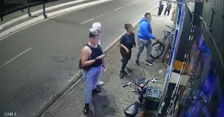 Após discussão em bar, funcionário é alvo de disparo de arma de fogo no bairro dos Municípios