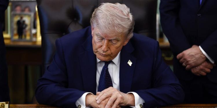 Teheran non cede, Trump cancella il viaggio dei suoi inviati in Pakistan