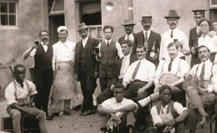 The Turbulent Story of Greeks in South Africa